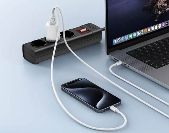 Huntkey charger set for charging phone and laptop at the same time